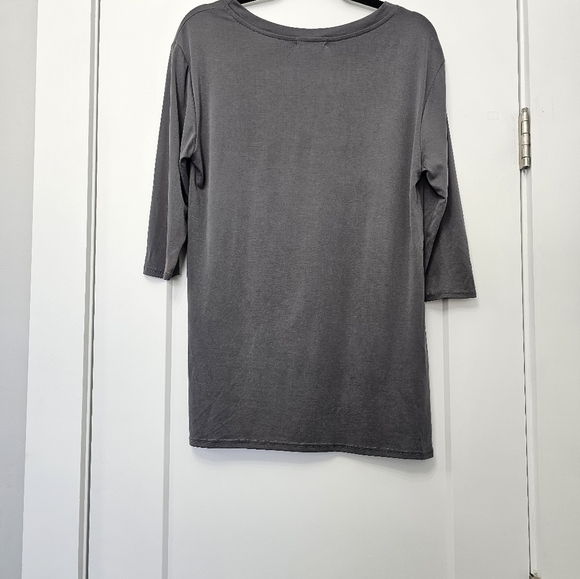 Botanique Gray Twist Front 3/4 Sleeve Top Size Small - Picture 3 of 6